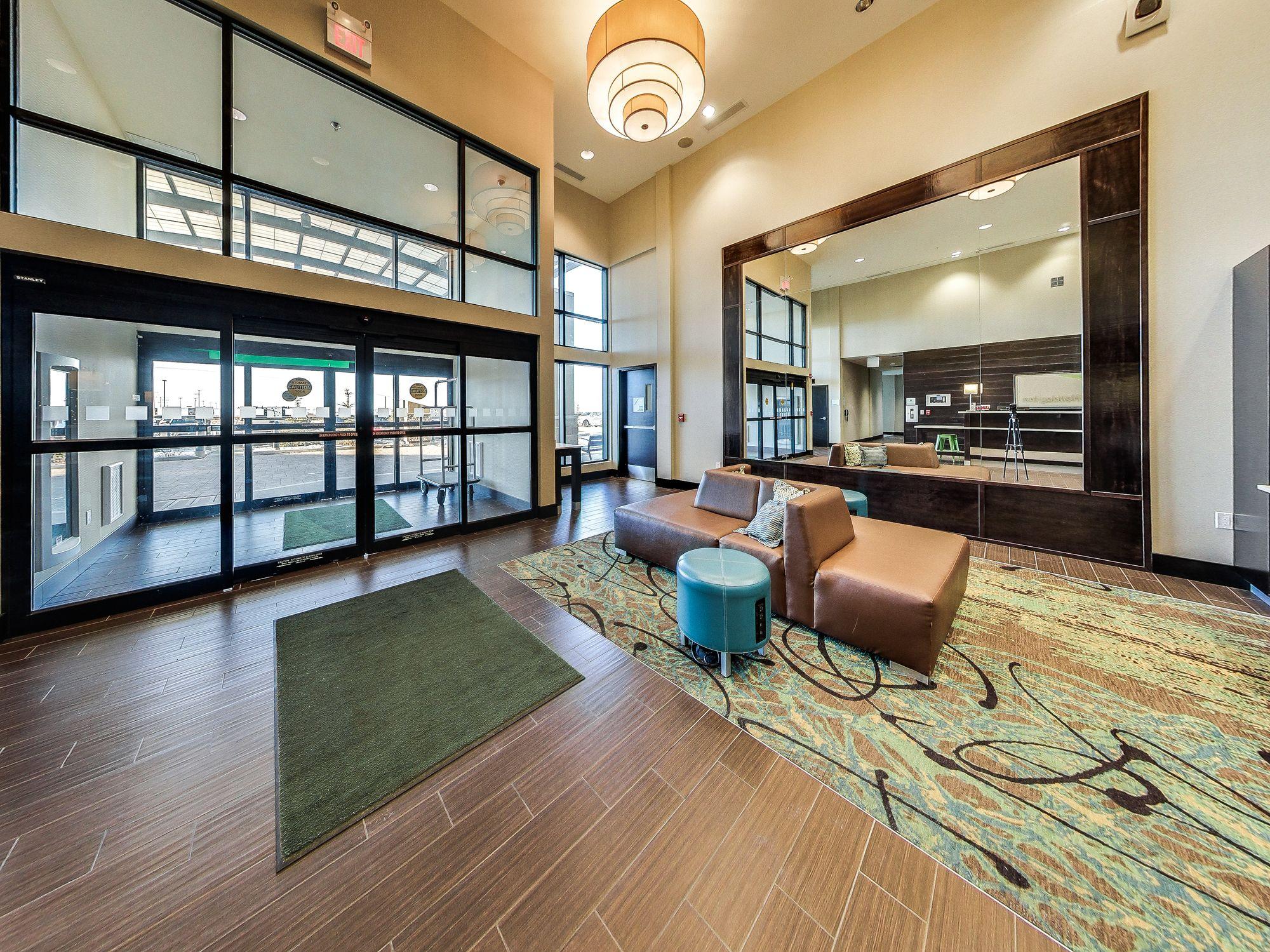 Holiday Inn Hotel & Suites Edmonton Airport Conference Centre By Ihg Nisku Exteriér fotografie