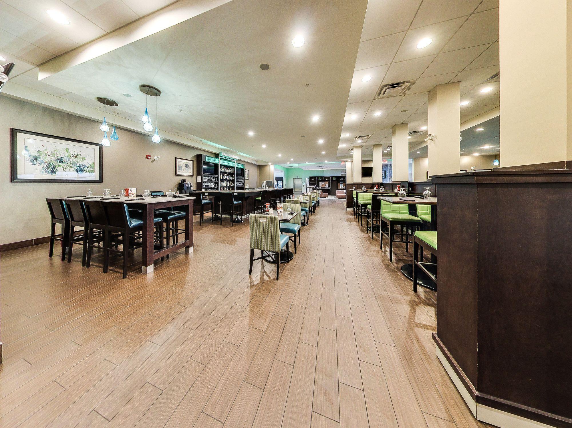 Holiday Inn Hotel & Suites Edmonton Airport Conference Centre By Ihg Nisku Exteriér fotografie